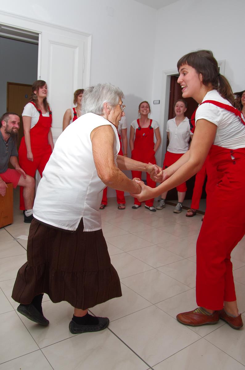 2014 06 06 le zbor   slavonska turneja vinkovci  18