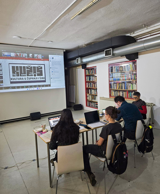 Large skup%c5%a1tina